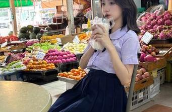 安卓用户自豪地说：“黑料正能量，一路追赶，从不迷路！”