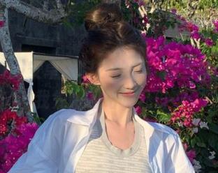 安卓黑料社的瓜，相当好吃，等我先咕噜咕噜几口…