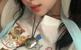 瓜友们注意，黑料社传送门全开，下载你的专属惊喜等你来！