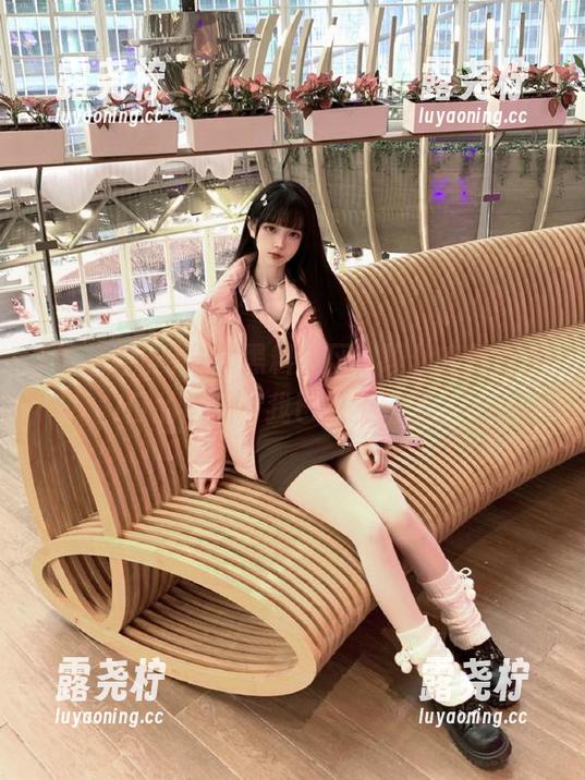 分享黑料社区，埋伏在每个入口的心跳，我已经不行了。-露尧柠