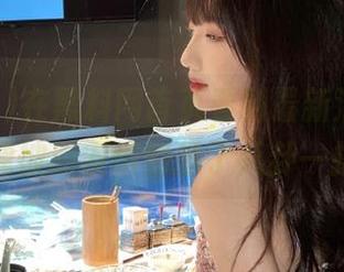在黑料网首页看到最新消息，感觉像被朋友悄悄推了八卦一把。