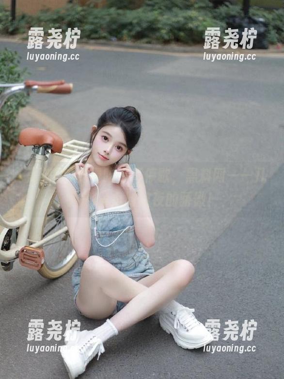 免费吃瓜不停歇，黑料网——几乎是24小时熬夜的骄傲！-露尧柠