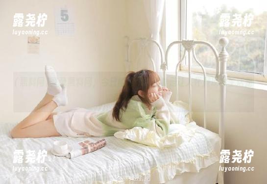 登录黑料网，今日的热门话题真是让人怀疑现实生活是否太无聊。-露尧柠