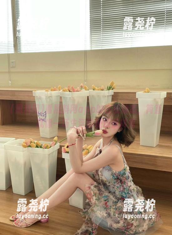 看黑料网app的在线动态，简直就像一场生活的现场反转秀-露尧柠
